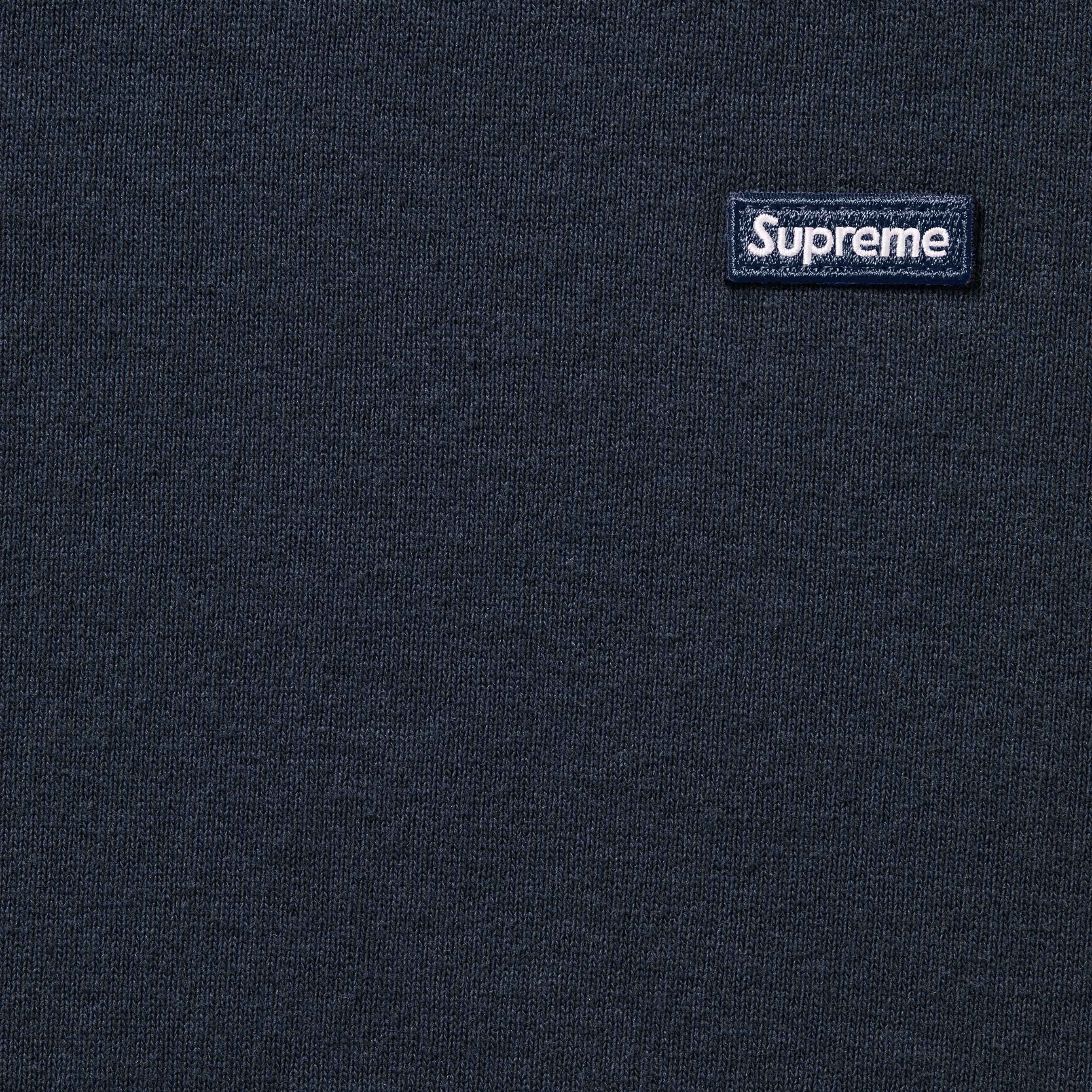 Small Box Crewneck view 9